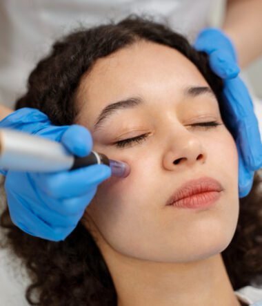 Jet Plasma vs. Microneedling: Which Treatment Is Right for You?